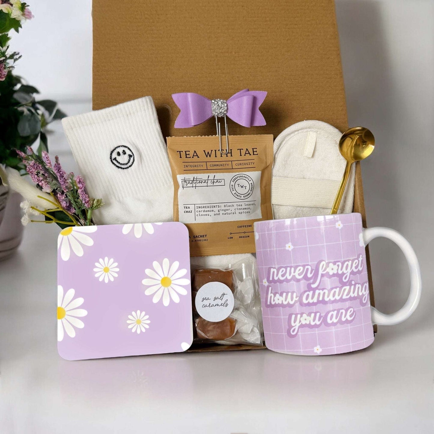 Daisy Cheer Gift Box – Uplifting Self-Care Set