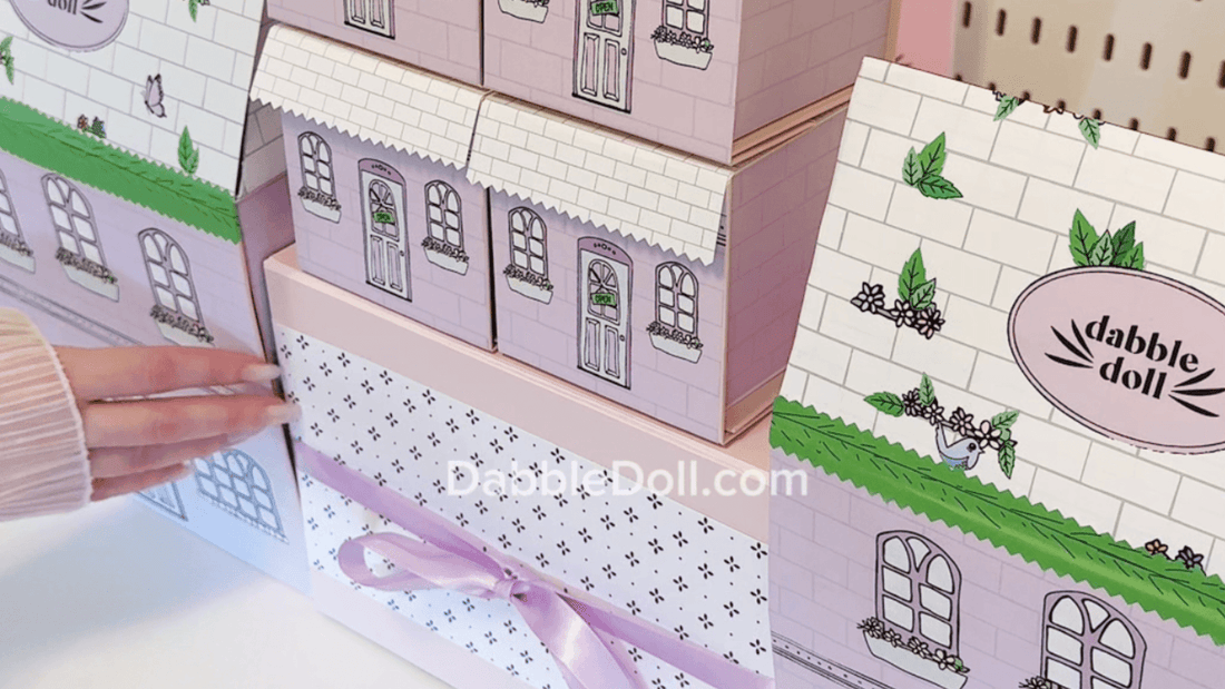 Pink gift boxes designed for women featuring charming patterns, ideal for unique gift ideas