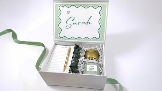 Ideas for presents for a 30th birthday - gift box inspiration from Dabble Doll