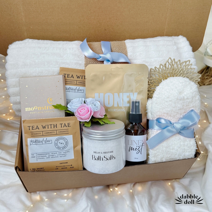 Hygge Gift Box with Blanket (sky)